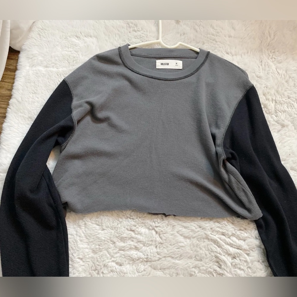 Hollister Gray and Black